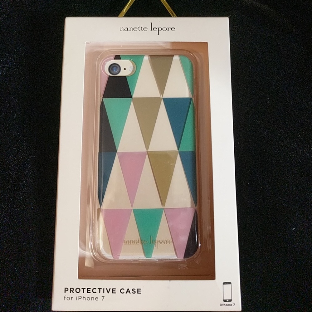 IPhone 7 Protective Case - Picture 4 of 5